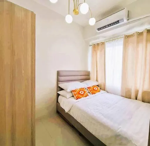 Comfy Near Naia Airport