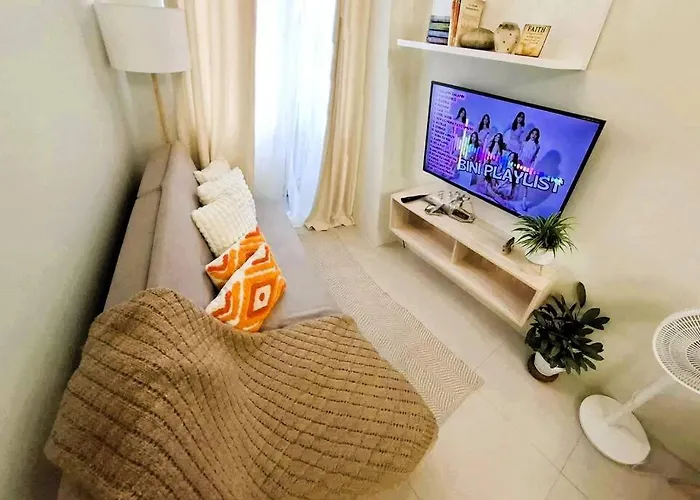 Comfy Near Naia Airport